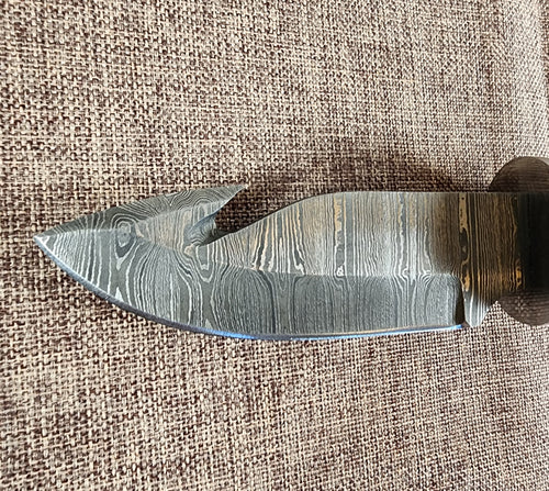 4" Damascus Gut Hook A05