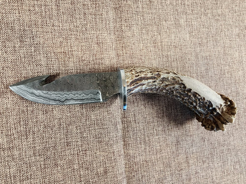 4" Damascus Gut Hook A09
