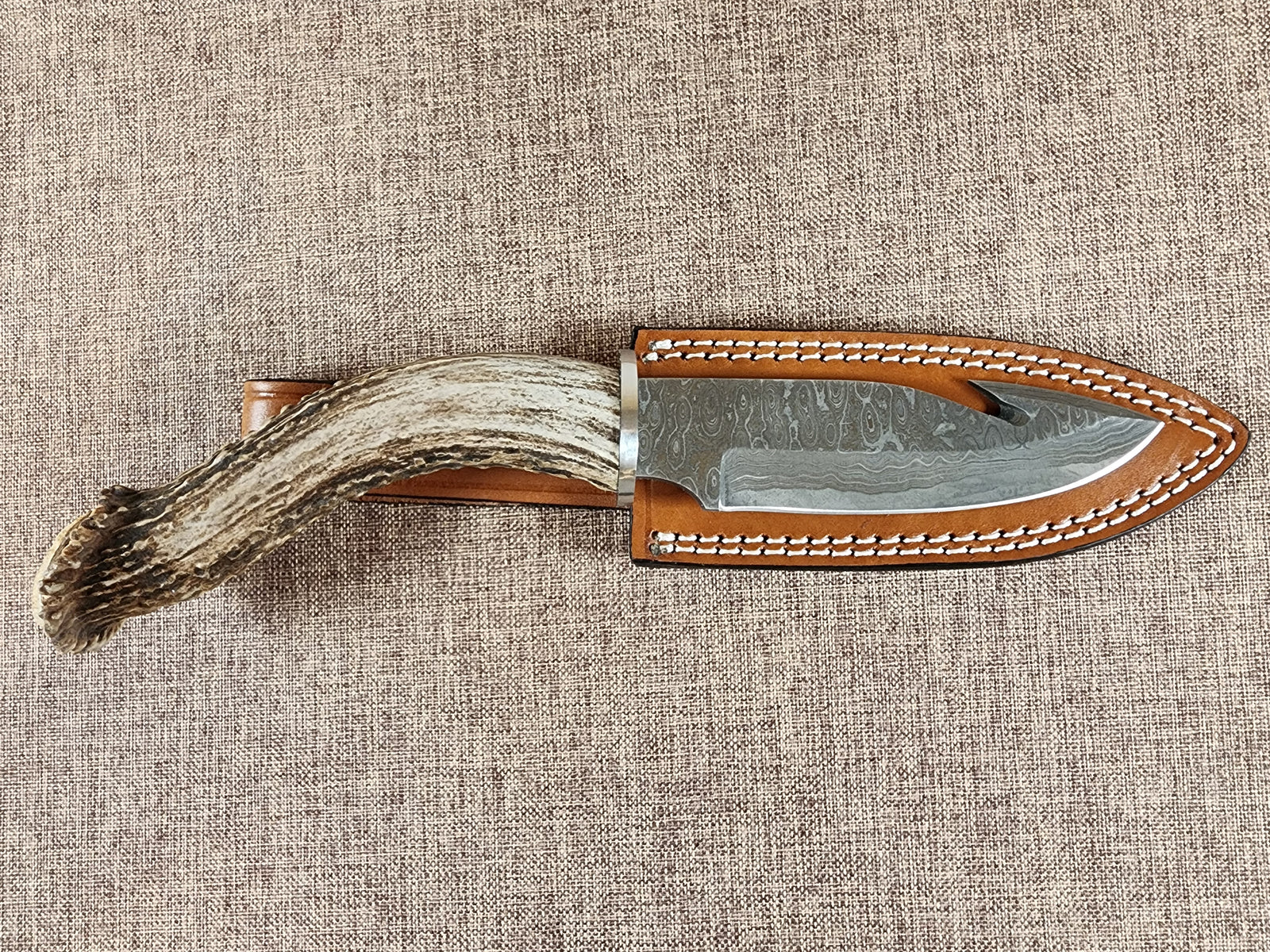 5" Damascus Gut Hook #03