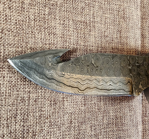 4" Damascus Gut Hook A09