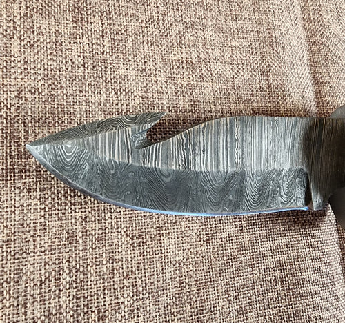 4" Damascus Gut Hook A07