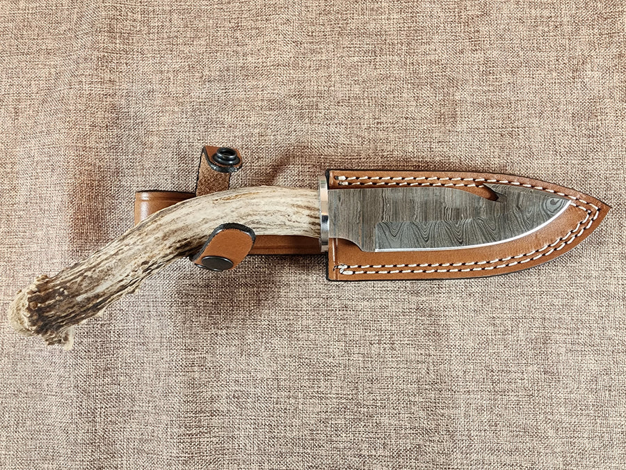 5" Damascus Gut Hook #05