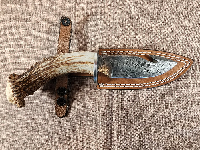 4" Damascus Gut Hook A09