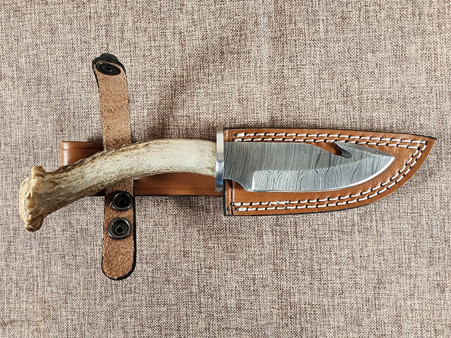 4" Damascus Gut Hook A05