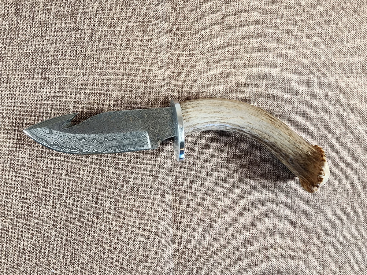 4" Damascus Gut Hook A04